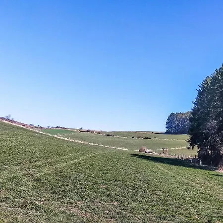 2 Bedroom Awesome In Burg-reuland بيت للعطل *