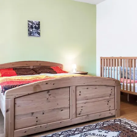 Prázdninový dům 2 Bedroom Awesome In Burg-reuland *