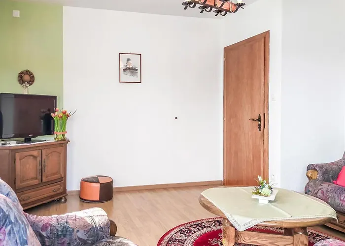 Hébergement de vacances 2 Bedroom Awesome In Burg-reuland